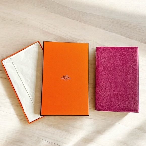 Authentic HERMES Pink Leather Eazip Slim Wallet Passport Holder with Box - Picture 1 of 14